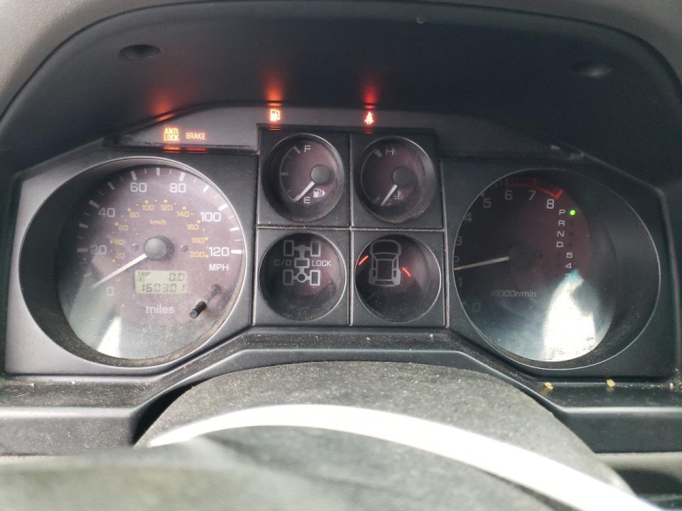 Mitsubishi MONTERO 2002 — Copart
