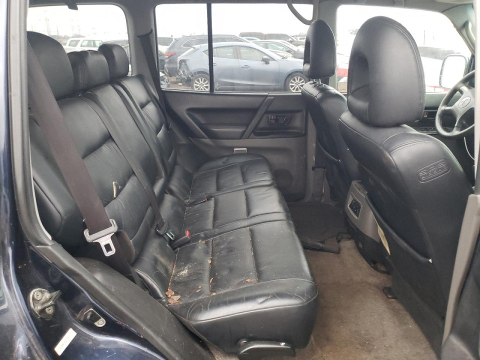 Mitsubishi MONTERO 2002 — Copart