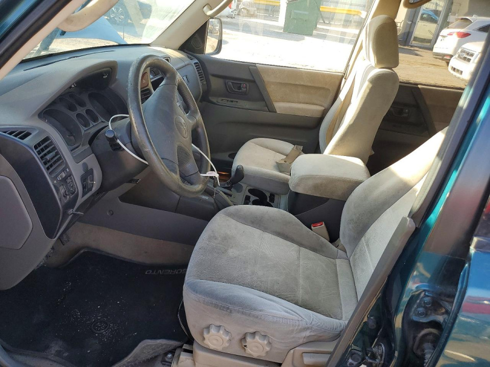 Mitsubishi MONTERO 2001 — Copart