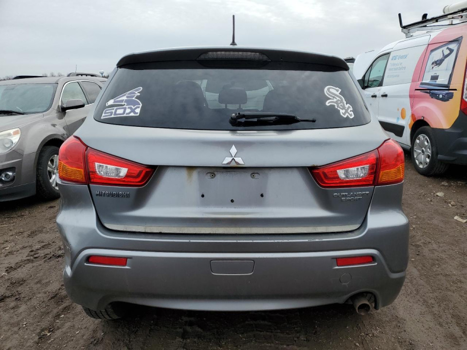 Mitsubishi OUTLANDER 2011 — Copart