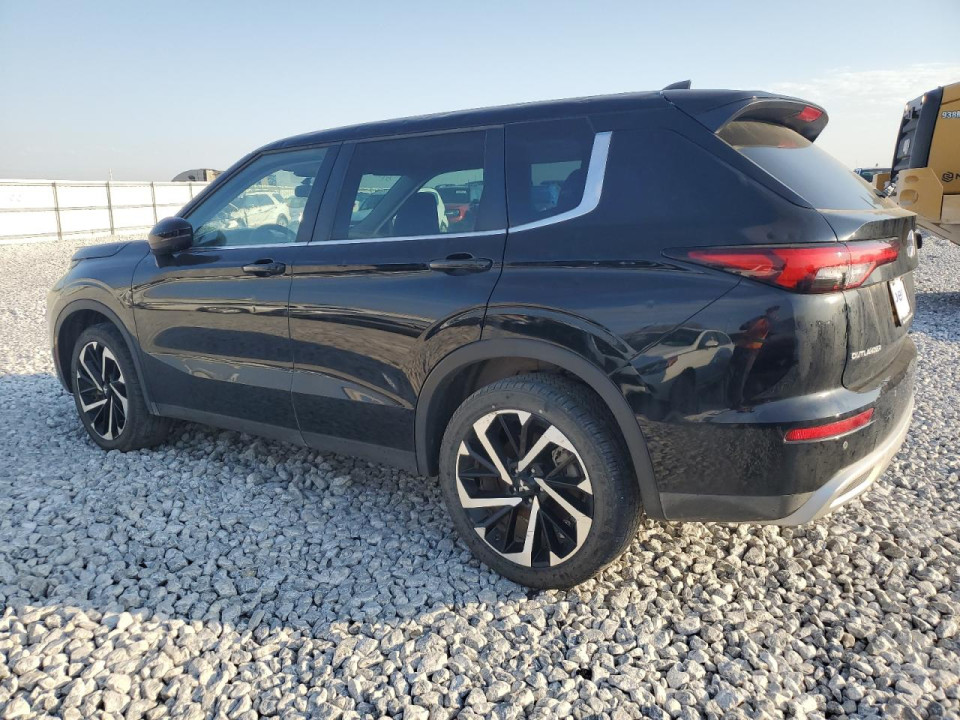 Mitsubishi OUTLANDER 2023 — Copart