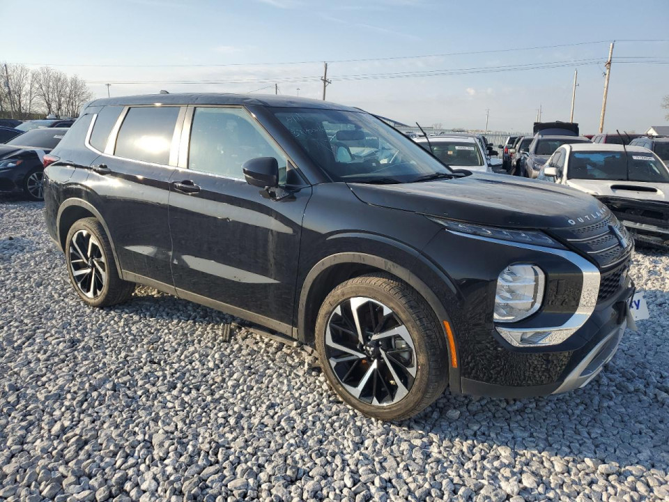 Mitsubishi OUTLANDER 2023 — Copart
