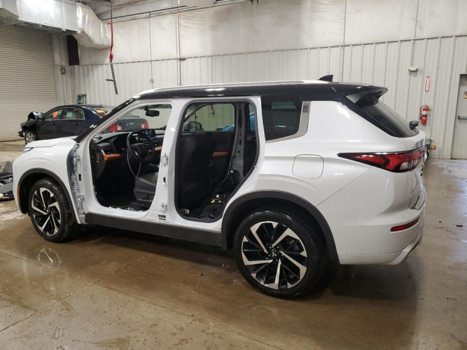 Mitsubishi OUTLANDER 2023 — Copart