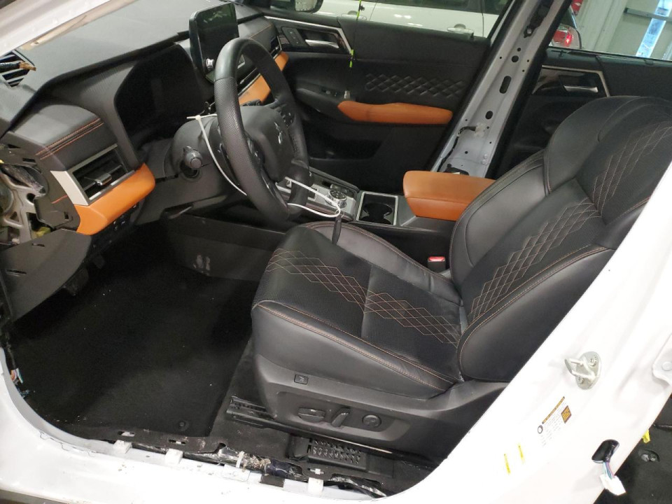 Mitsubishi OUTLANDER 2023 — Copart
