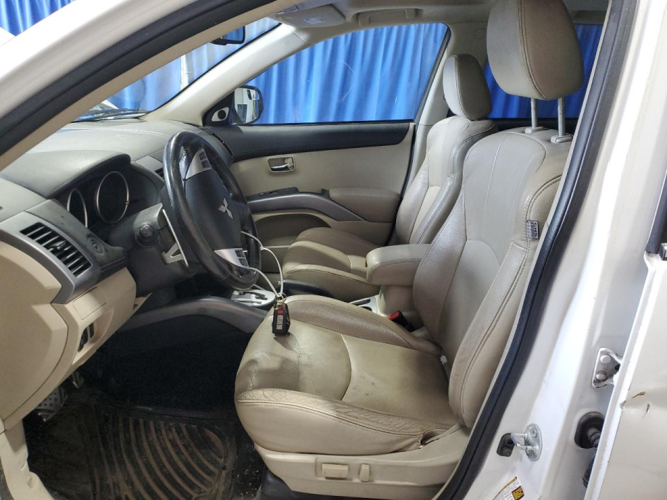 Mitsubishi OUTLANDER 2012 — Copart