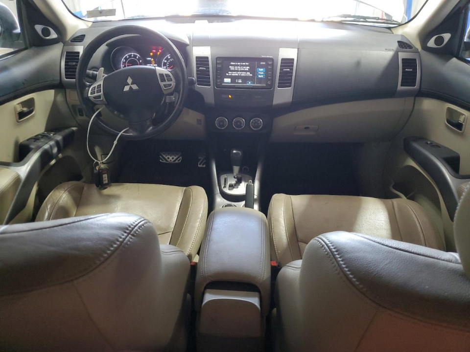Mitsubishi OUTLANDER 2012 — Copart