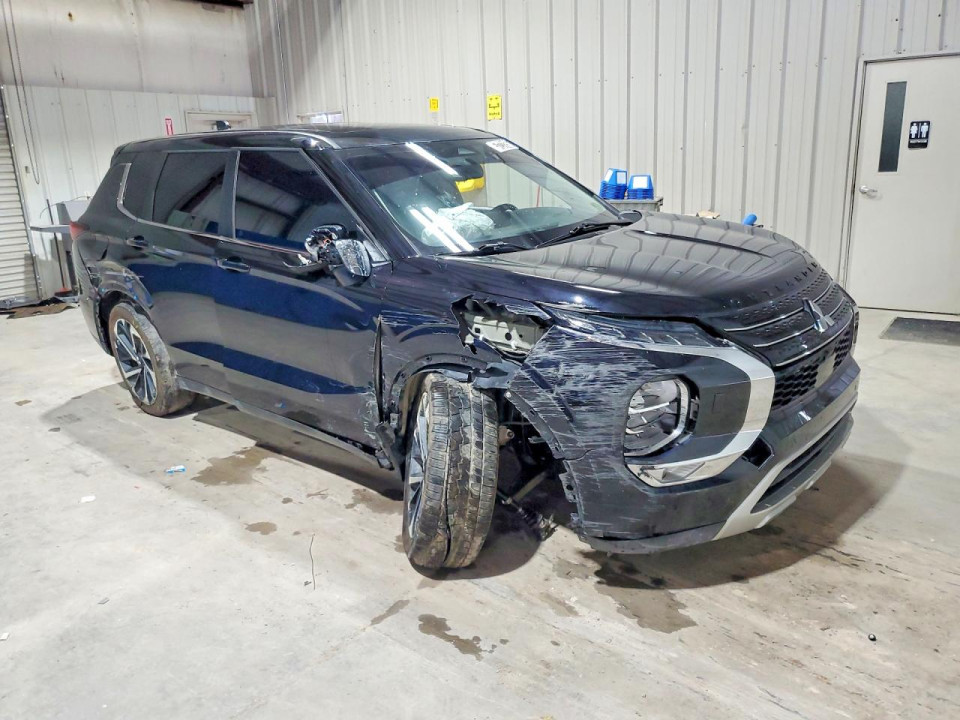 Mitsubishi OUTLANDER 2024 — Copart