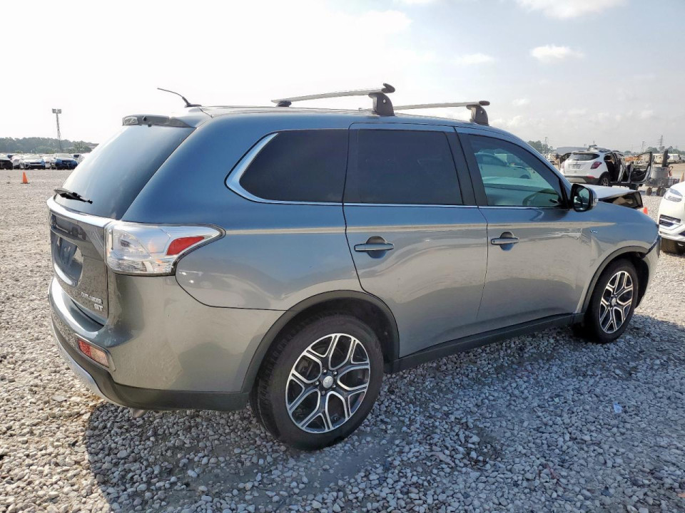 Mitsubishi OUTLANDER 2015 — Copart