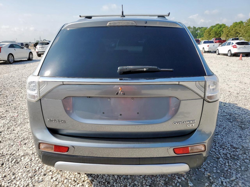 Mitsubishi OUTLANDER 2015 — Copart