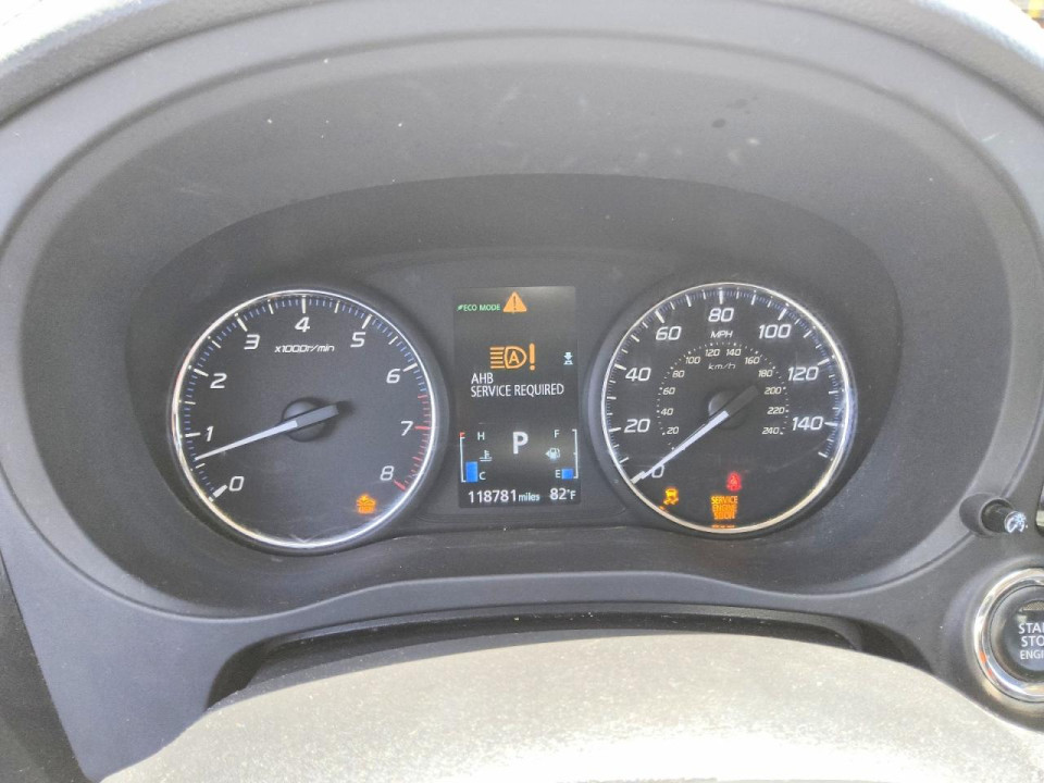 Mitsubishi OUTLANDER 2020 — Copart