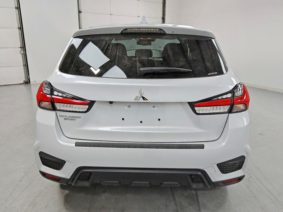 Mitsubishi OUTLANDER 2024 — Copart