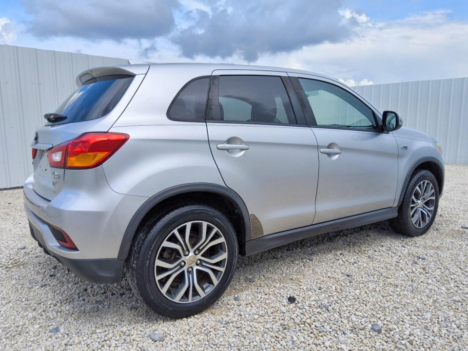 Mitsubishi OUTLANDER 2018 — Copart