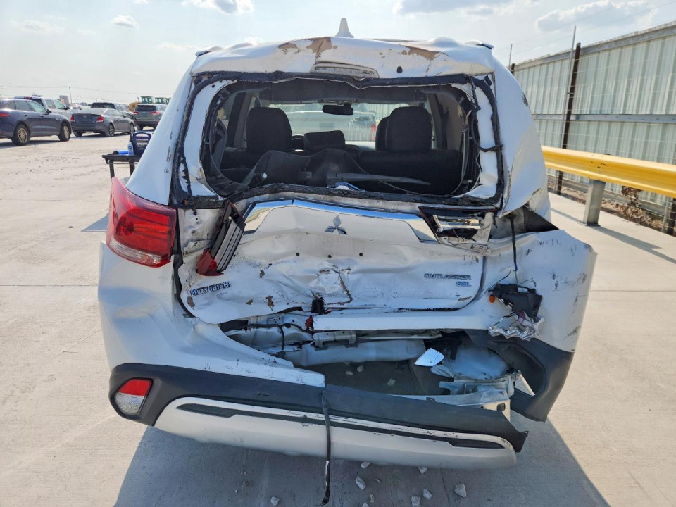 Mitsubishi OUTLANDER 2019 — Copart