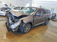 Mitsubishi OUTLANDER 2017 — Copart