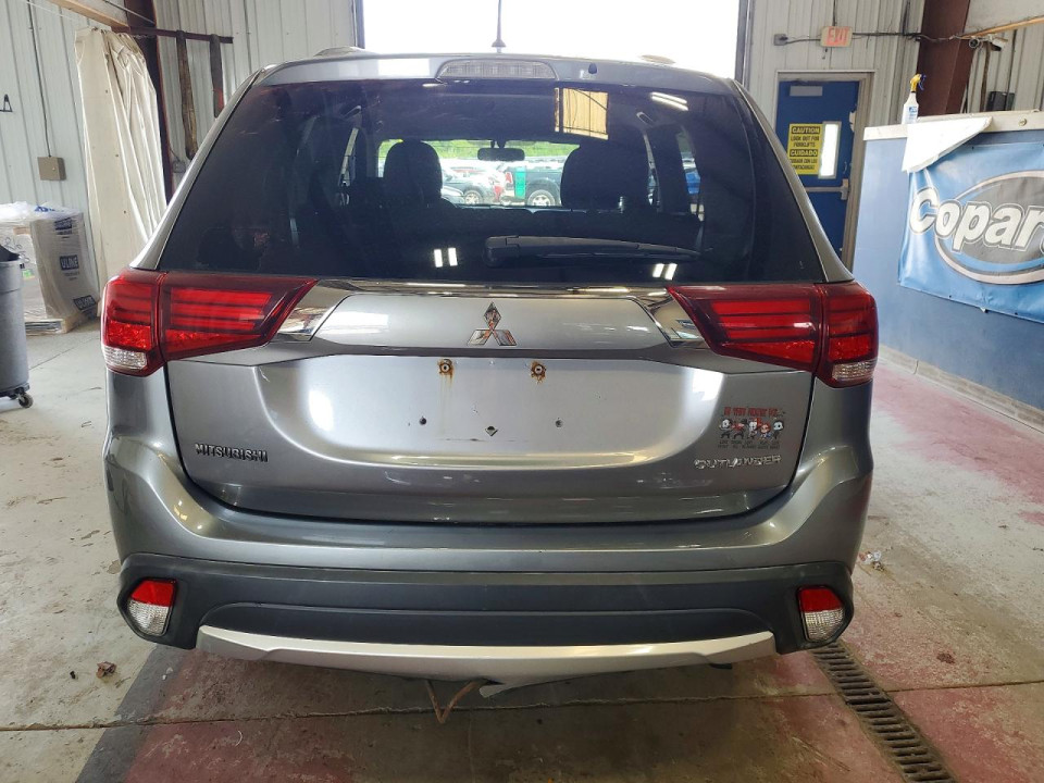 Mitsubishi OUTLANDER 2016 — Copart