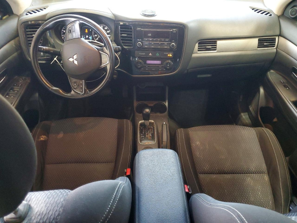 Mitsubishi OUTLANDER 2016 — Copart
