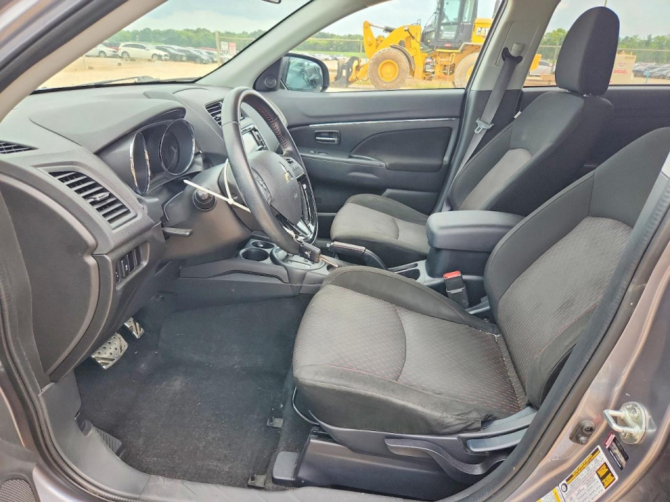 Mitsubishi OUTLANDER 2017 — Copart