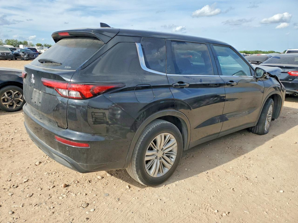 Mitsubishi OUTLANDER 2024 — Copart