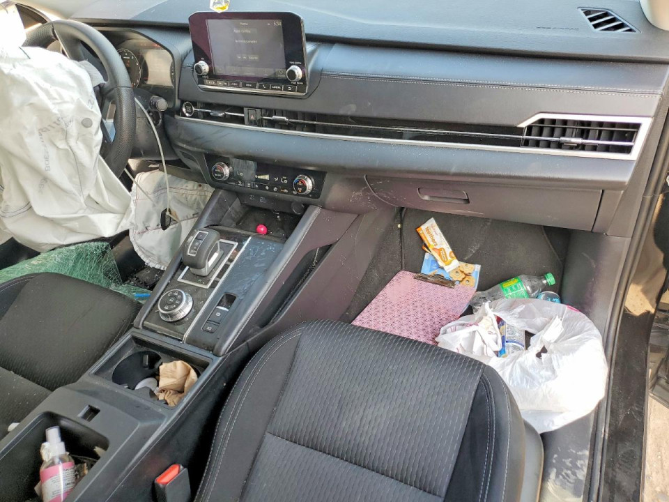 Mitsubishi OUTLANDER 2024 — Copart