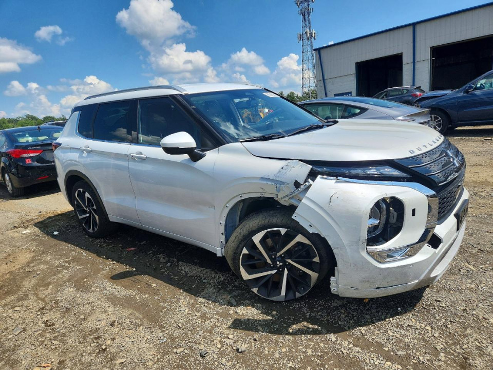 Mitsubishi OUTLANDER 2022 — Copart