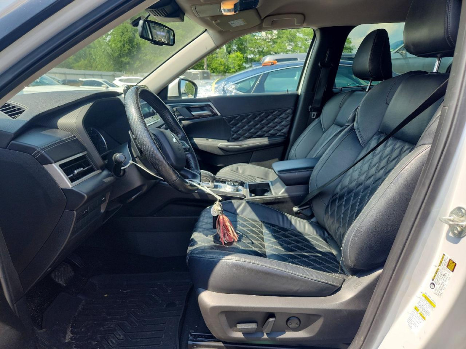 Mitsubishi OUTLANDER 2022 — Copart