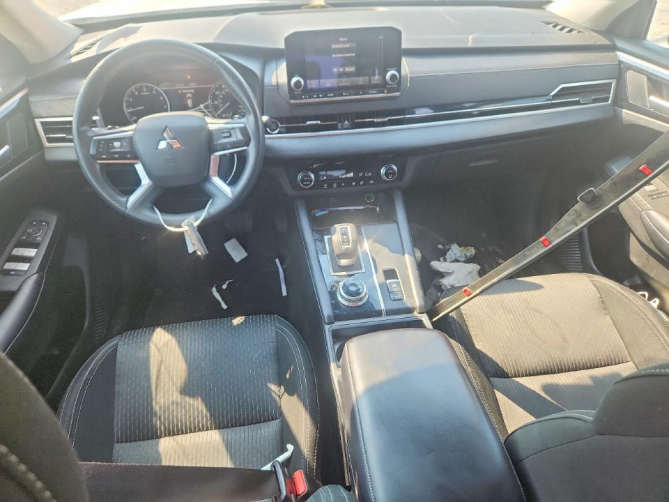 Mitsubishi OUTLANDER 2024 — Copart