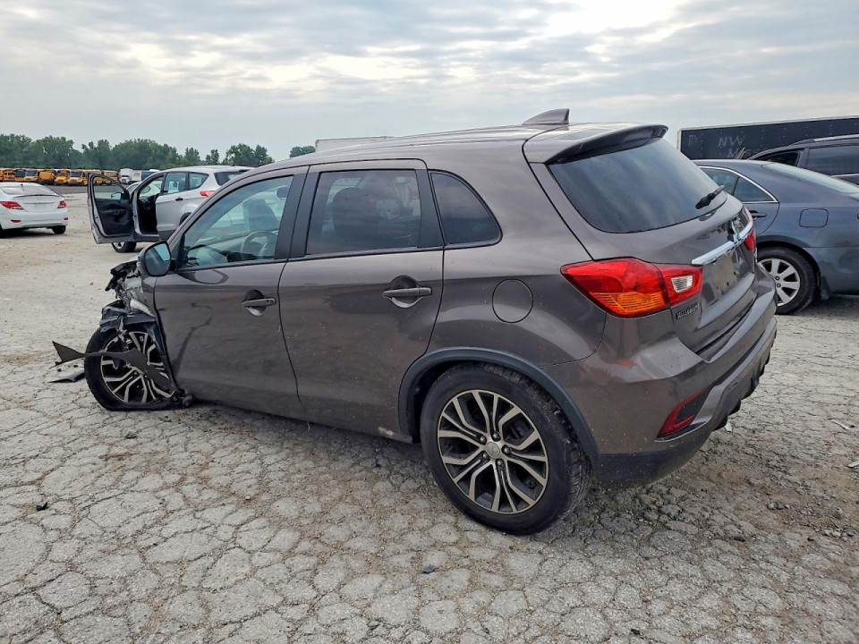 Mitsubishi OUTLANDER 2018 — Copart
