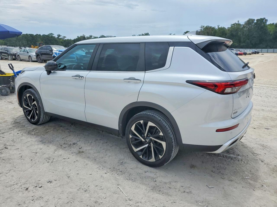 Mitsubishi OUTLANDER 2022 — Copart