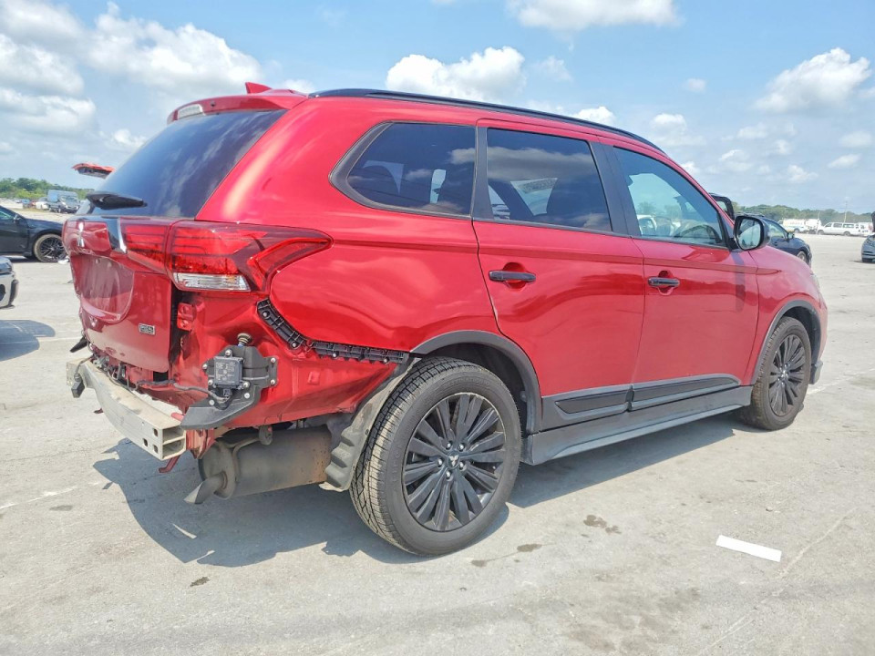 Mitsubishi OUTLANDER 2020 — Copart