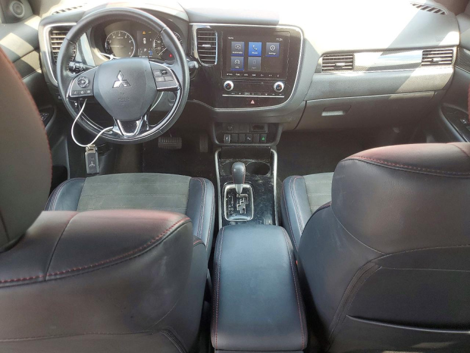 Mitsubishi OUTLANDER 2020 — Copart