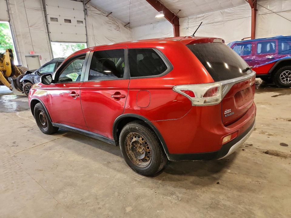 Mitsubishi OUTLANDER 2015 — Copart