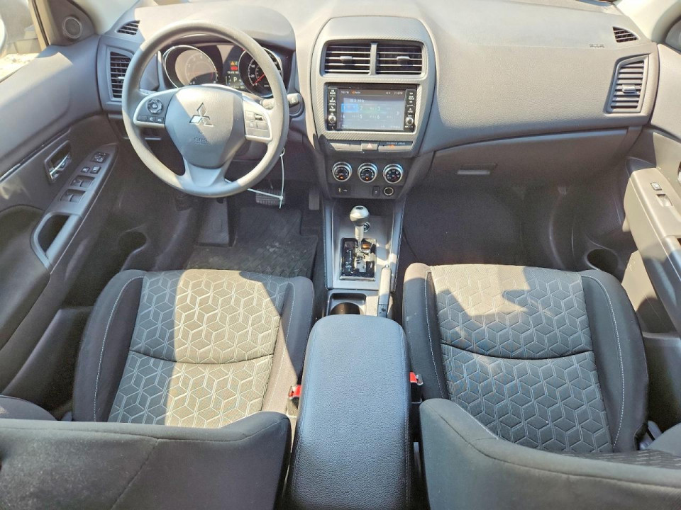 Mitsubishi OUTLANDER 2025 — Copart