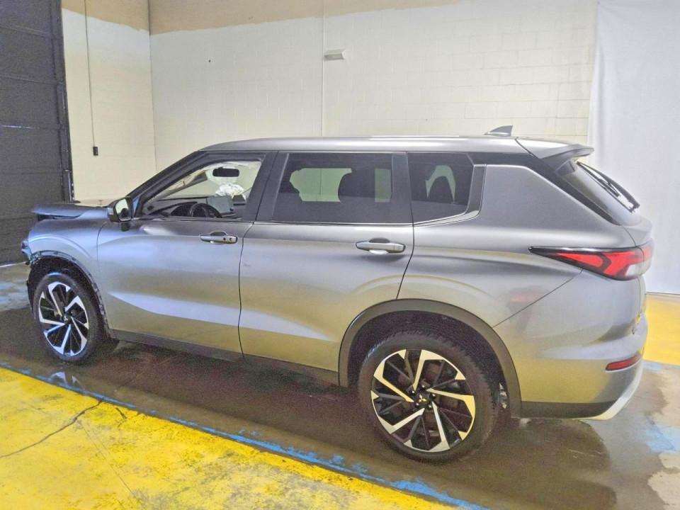 Mitsubishi OUTLANDER 2024 — Copart