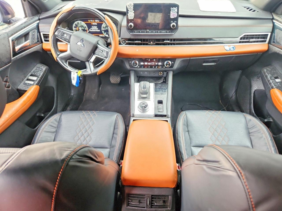 Mitsubishi OUTLANDER 2022 — Copart