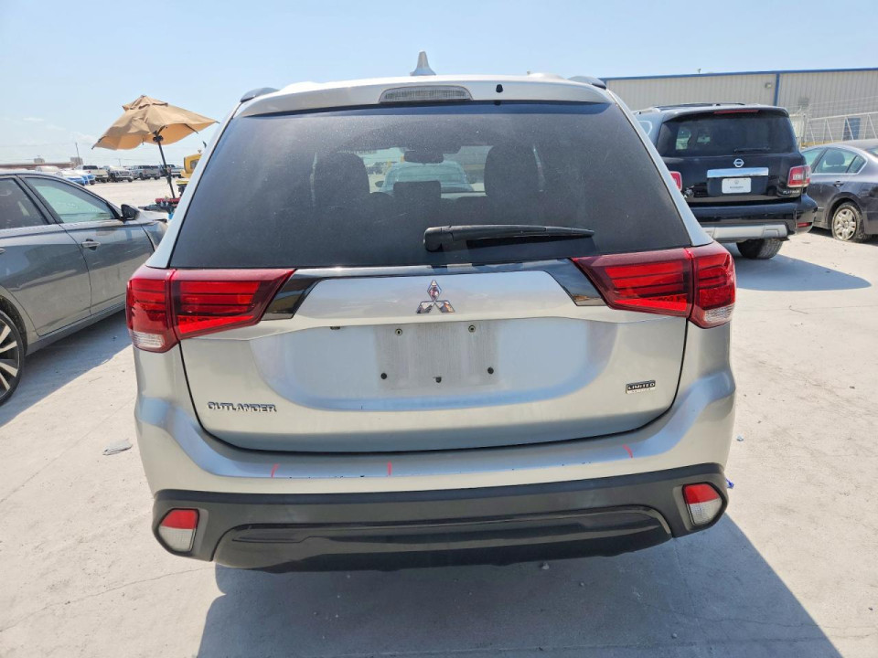 Mitsubishi OUTLANDER 2020 — Copart