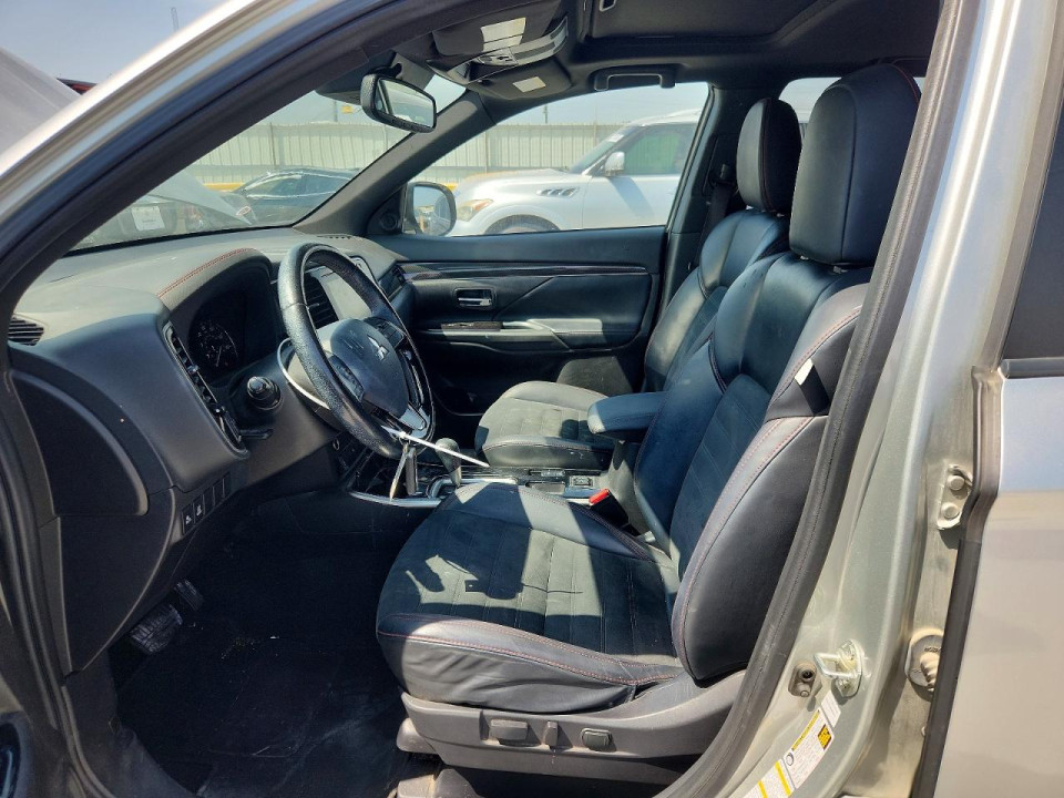 Mitsubishi OUTLANDER 2020 — Copart