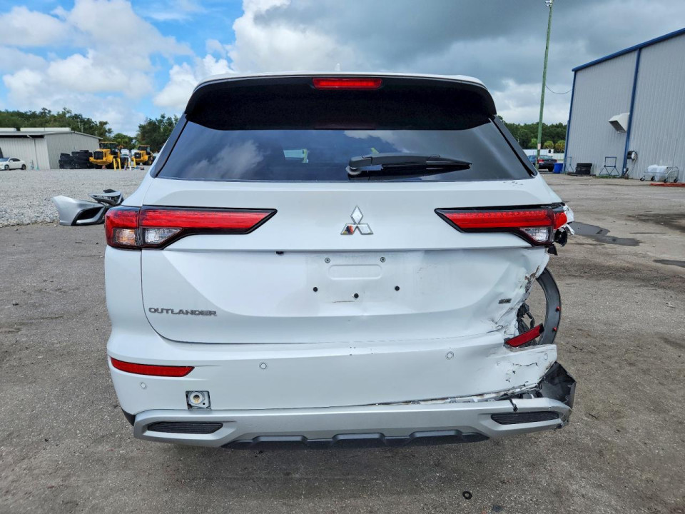 Mitsubishi OUTLANDER 2024 — Copart