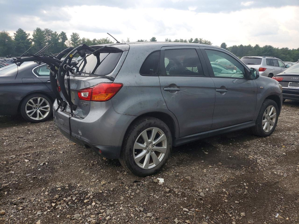 Mitsubishi OUTLANDER 2015 — Copart