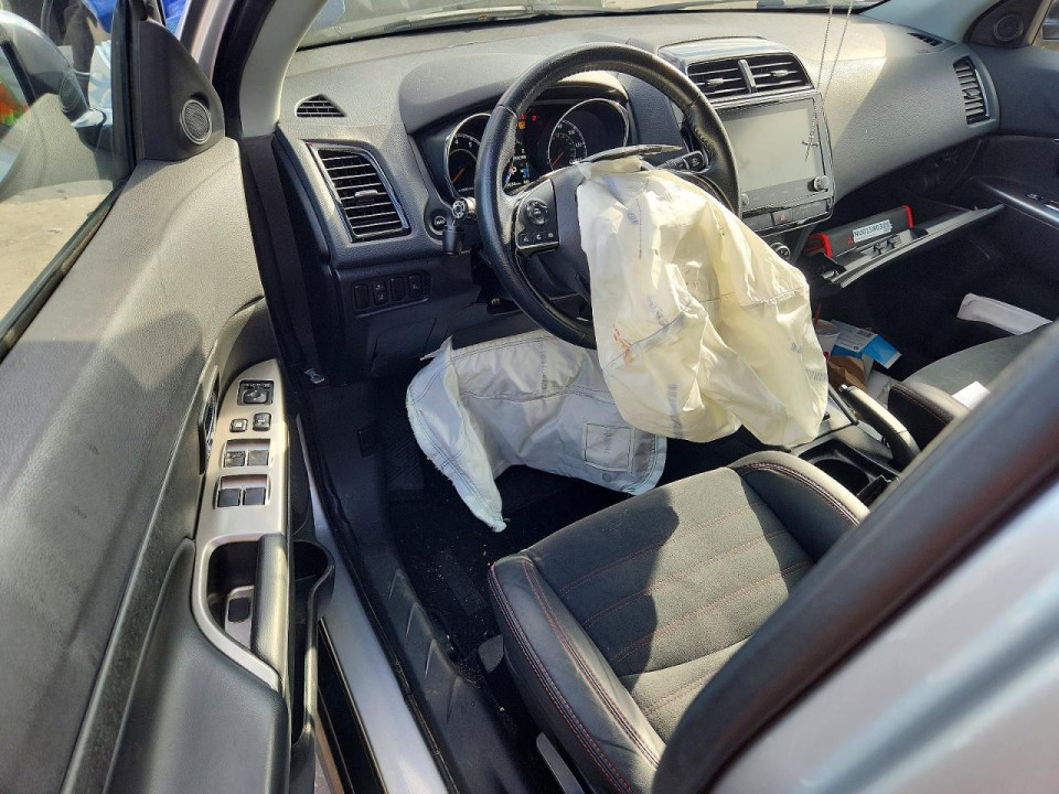 Mitsubishi OUTLANDER 2022 — Copart