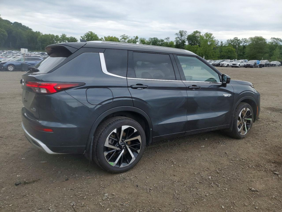 Mitsubishi OUTLANDER 2025 — Copart