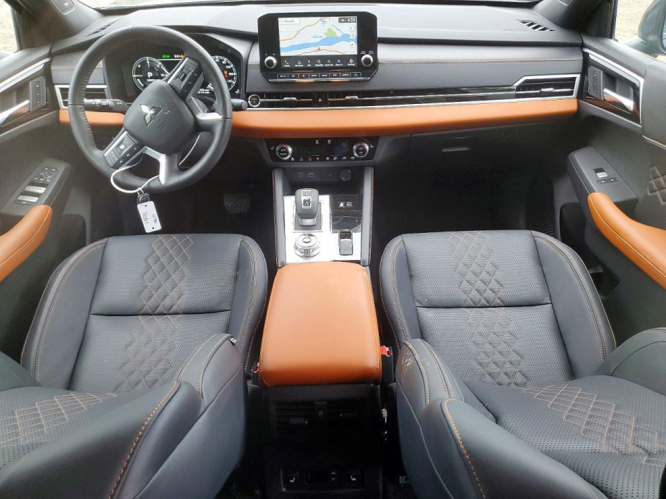 Mitsubishi OUTLANDER 2025 — Copart