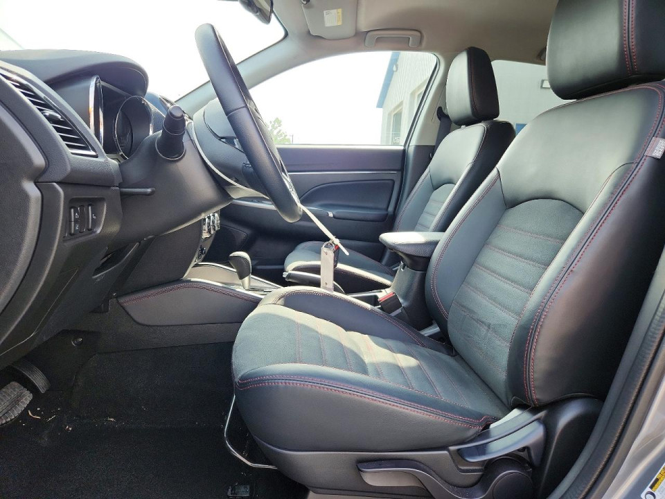 Mitsubishi OUTLANDER 2025 — Copart