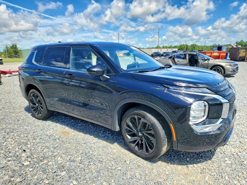 Mitsubishi OUTLANDER 2024 — Copart