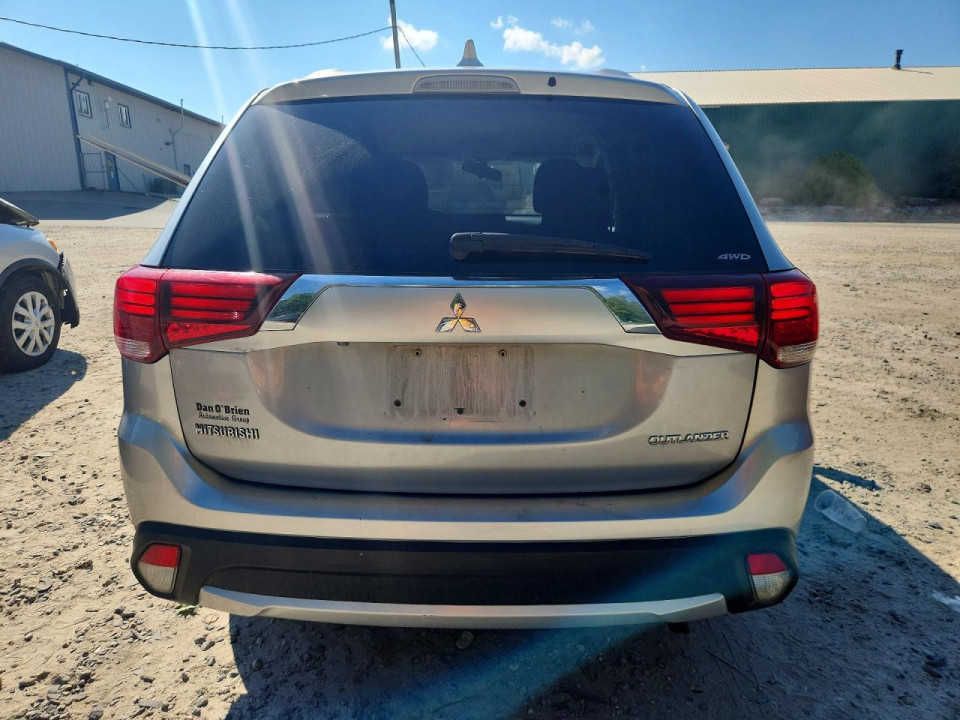 Mitsubishi OUTLANDER 2018 — Copart