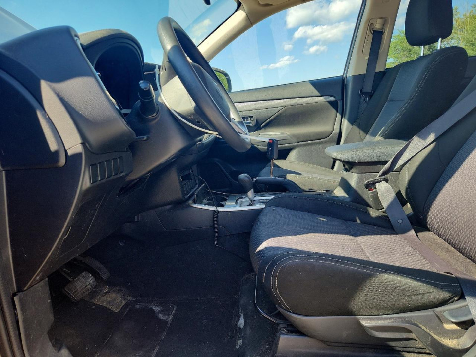 Mitsubishi OUTLANDER 2018 — Copart