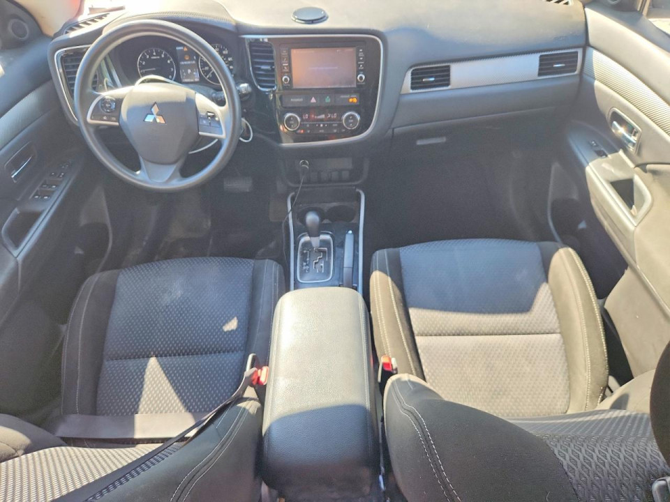 Mitsubishi OUTLANDER 2018 — Copart