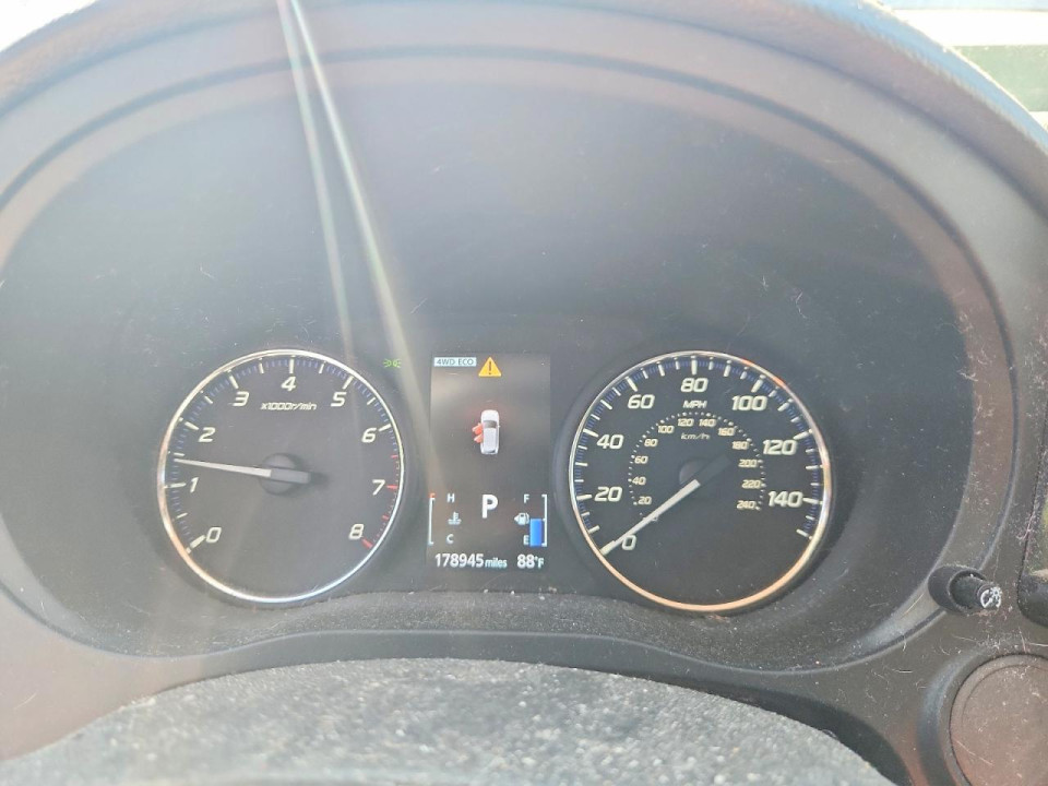 Mitsubishi OUTLANDER 2018 — Copart