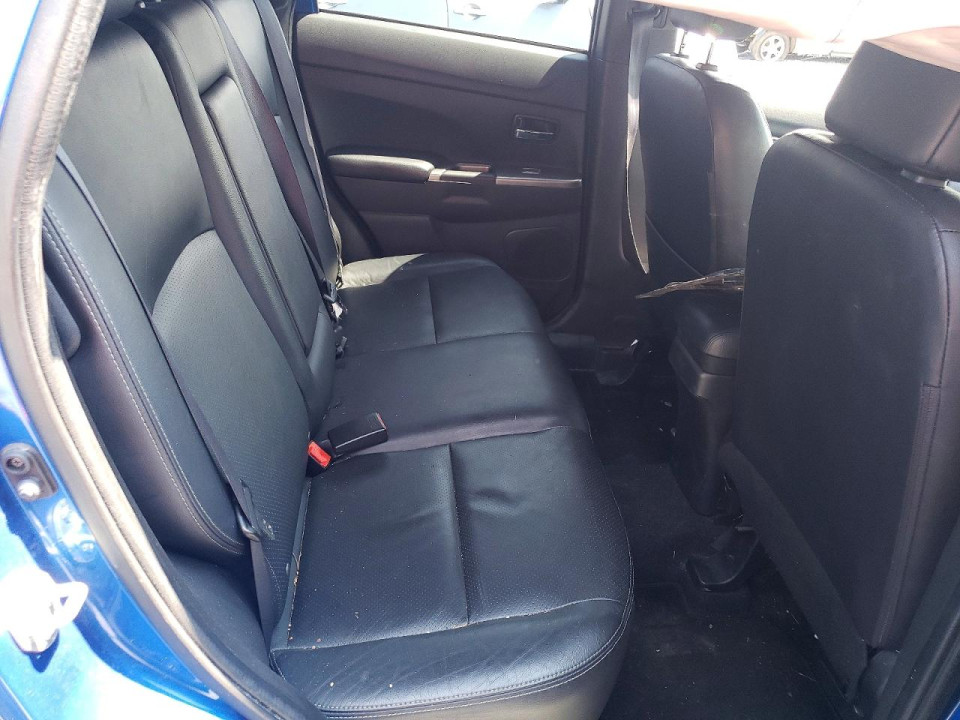 Mitsubishi OUTLANDER 2021 — Copart