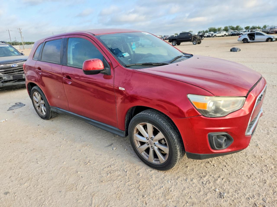 Mitsubishi OUTLANDER 2015 — Copart