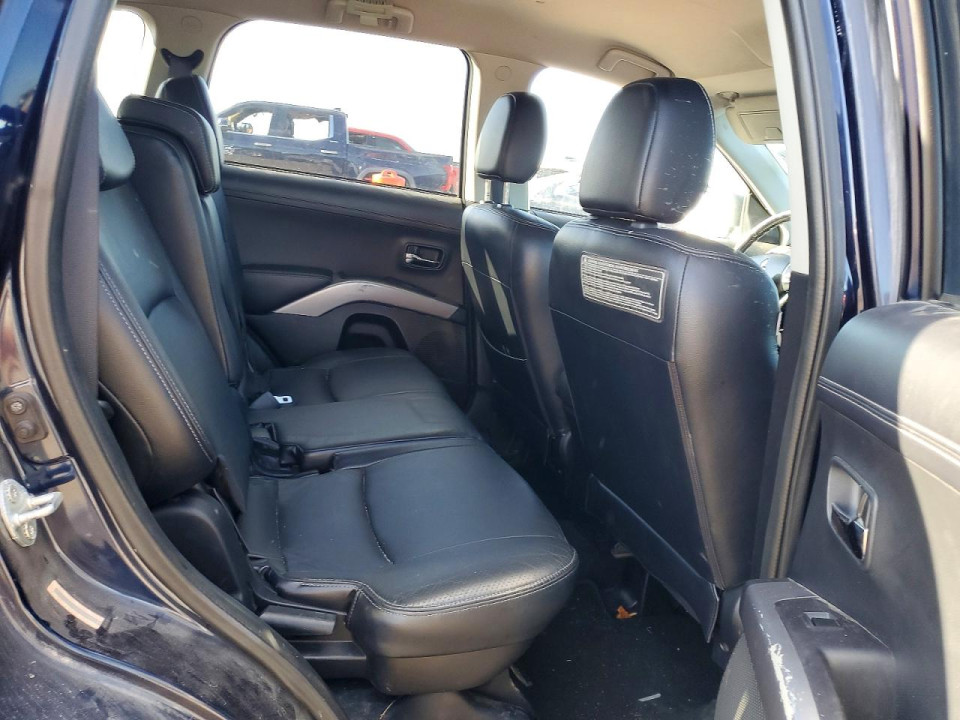 Mitsubishi OUTLANDER 2010 — Copart